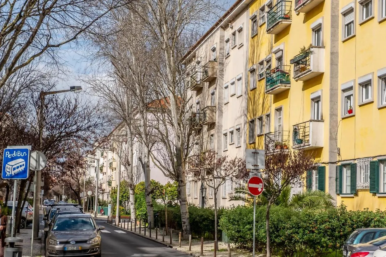 Double Floor Penthouse-Stylish Apartment Lisbon
