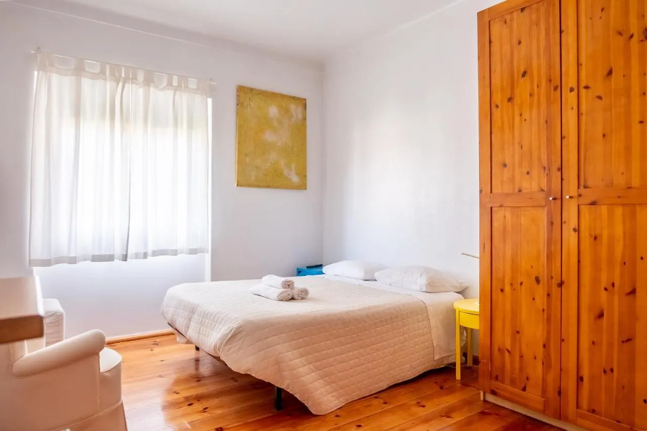 Double Floor Penthouse-Stylish Apartment Lisbon