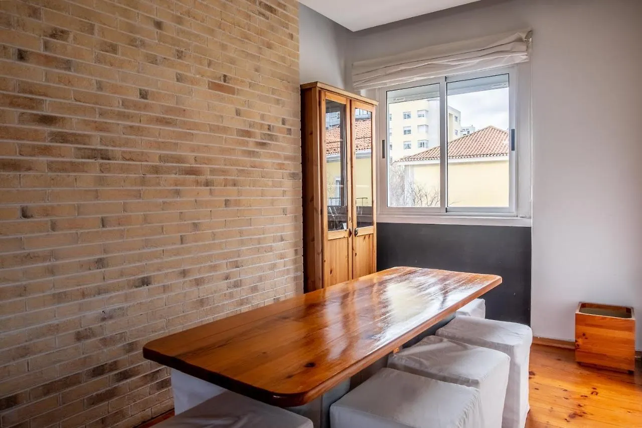 Double Floor Penthouse-Stylish Apartment Lisbon