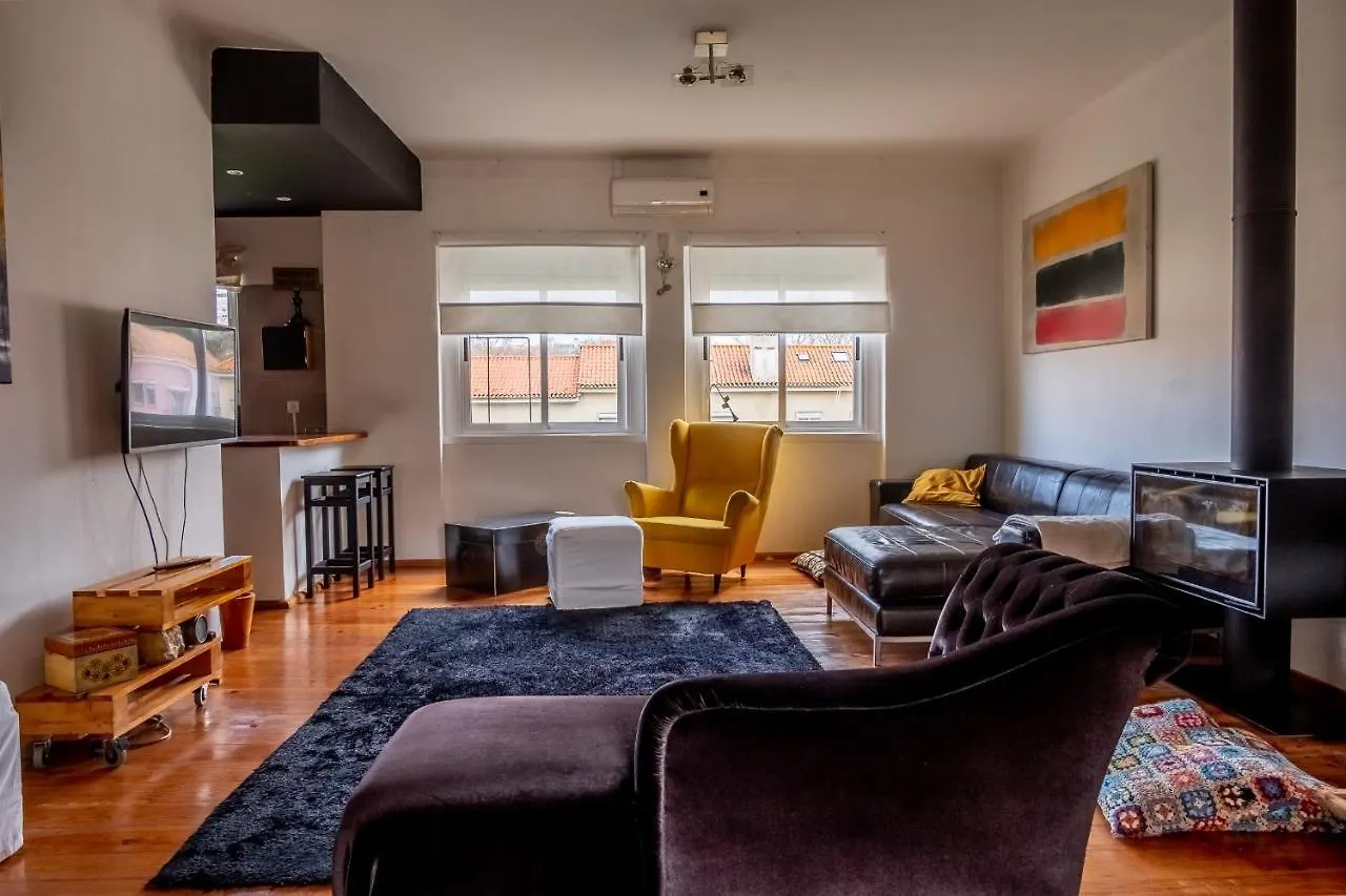 Double Floor Penthouse-Stylish Apartment Lisbon